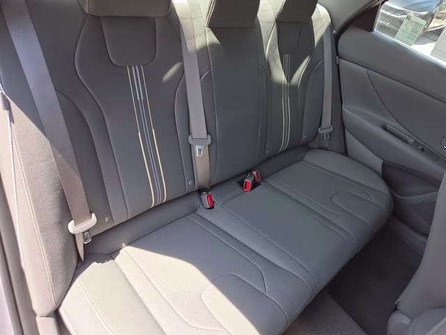 2026 Fluid Metal Hyundai Elantra SEL Sport FWD Sedan