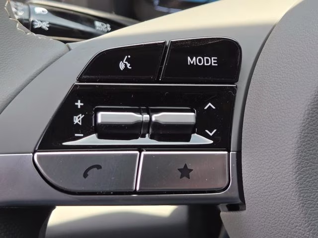 2026 Fluid Metal Hyundai Elantra SEL Sport FWD Sedan