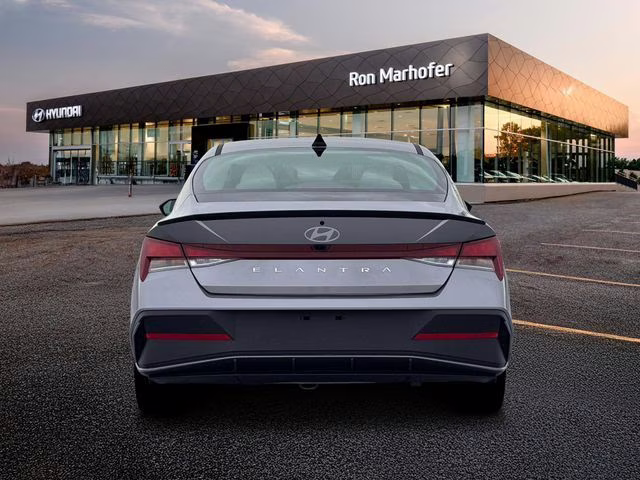 2026 Fluid Metal Hyundai Elantra SEL Sport FWD Sedan