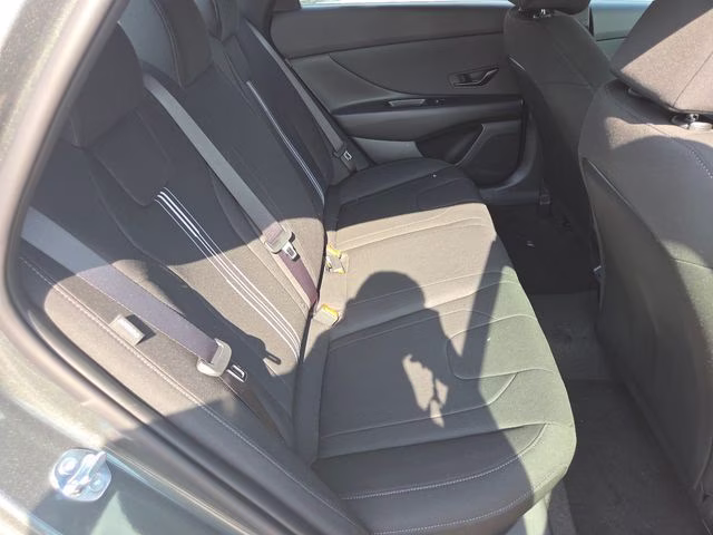 2026 Amazon Gray Hyundai Elantra SEL Sport FWD Sedan