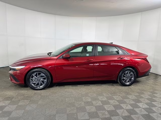 2024 Ultimate Red Hyundai Elantra SEL FWD Sedan