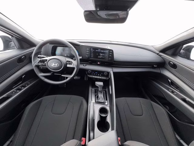 2026 Amazon Gray Hyundai Elantra SEL Sport FWD Sedan
