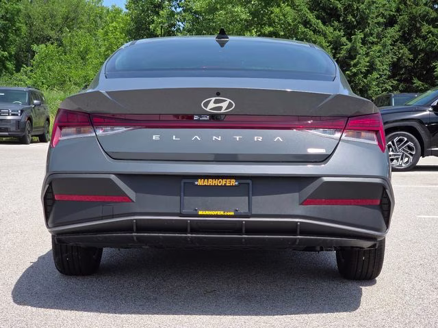 2026 Ecotronic Gray Pearl Hyundai Elantra Hybrid Blue FWD Sedan