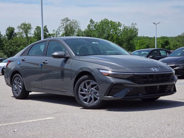 2026 Ecotronic Gray Pearl Hyundai Elantra Hybrid Blue FWD Sedan