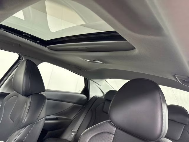 2025 Ecotronic Gray Pearl Hyundai Elantra Hybrid Limited FWD Sedan