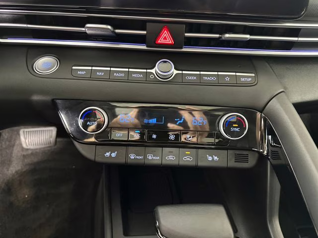 2025 Ecotronic Gray Pearl Hyundai Elantra Hybrid Limited FWD Sedan