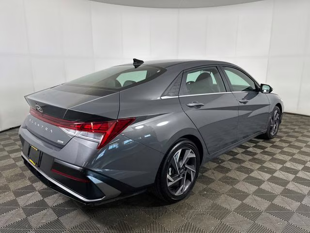 2025 Ecotronic Gray Pearl Hyundai Elantra Hybrid Limited FWD Sedan