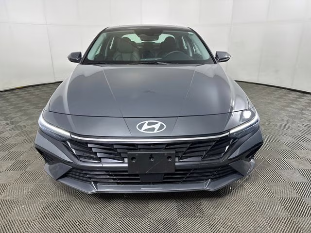 2025 Ecotronic Gray Pearl Hyundai Elantra Hybrid Limited FWD Sedan