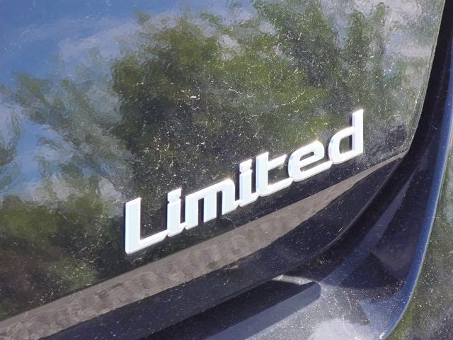 2026 Abyss Black Hyundai Elantra Limited FWD Sedan