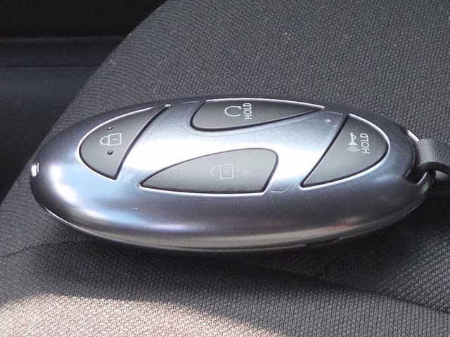 2026 Amazon Gray Hyundai Elantra SEL Sport FWD Sedan