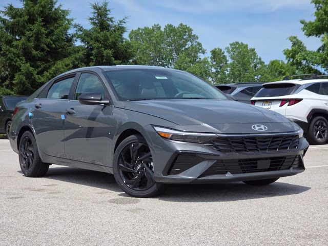 2026 Ecotronic Gray Hyundai Elantra SEL Sport FWD Sedan