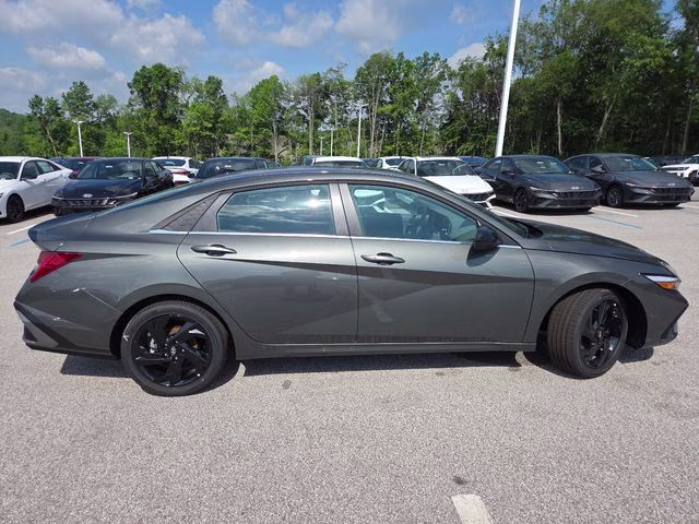 2026 Amazon Gray Hyundai Elantra SEL Sport FWD Sedan