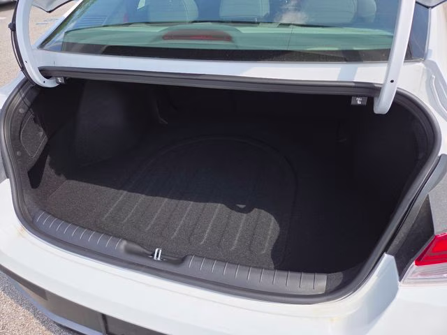 2026 Serenity White Pearl Hyundai Elantra SEL Sport FWD Sedan