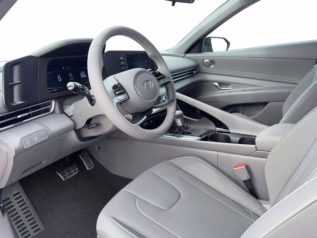 2026 Amazon Gray Hyundai Elantra SEL Sport FWD Sedan