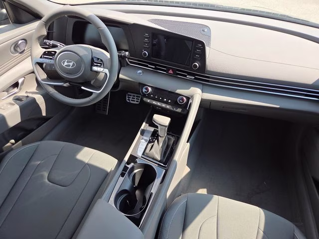2026 Amazon Gray Hyundai Elantra SEL Sport FWD Sedan