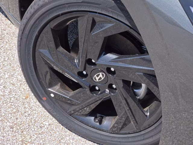 2026 Amazon Gray Hyundai Elantra SEL Sport FWD Sedan
