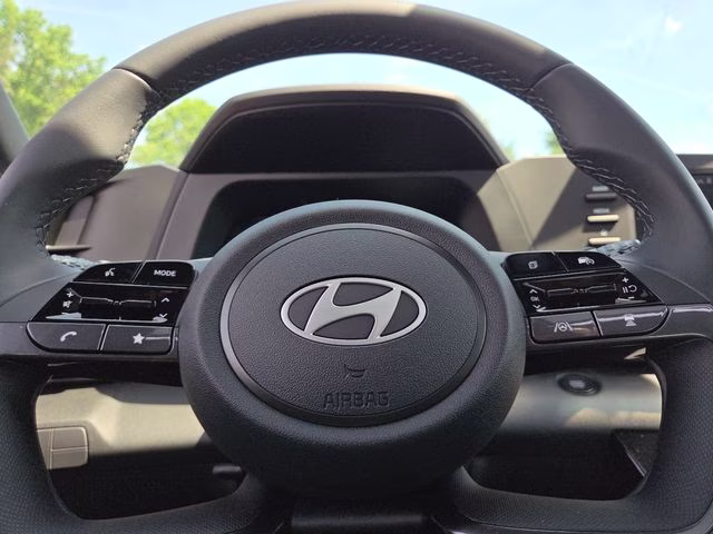 2026 Amazon Gray Hyundai Elantra SEL Sport FWD Sedan