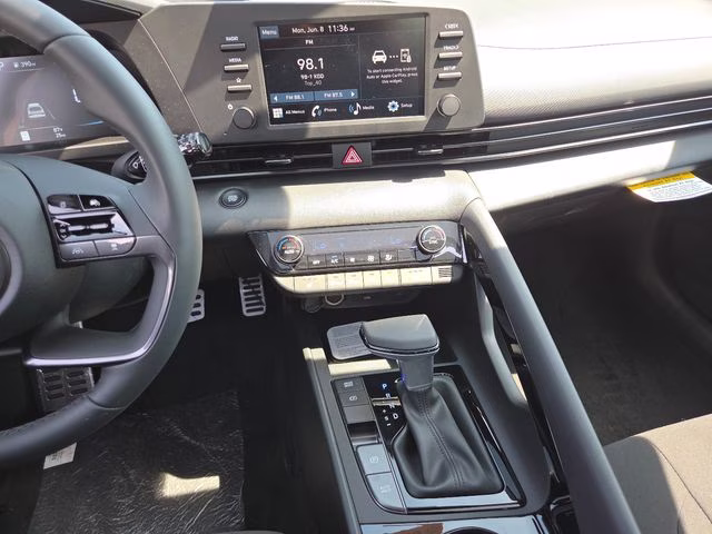 2026 Amazon Gray Hyundai Elantra SEL Sport FWD Sedan