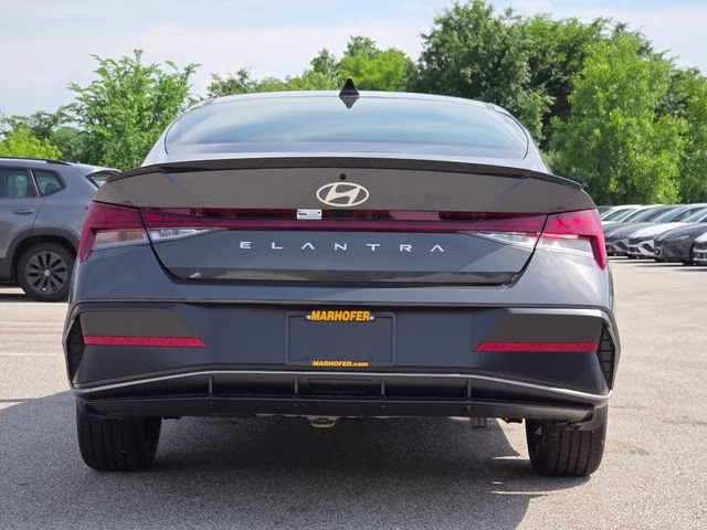 2026 Ecotronic Gray Hyundai Elantra SEL Sport FWD Sedan