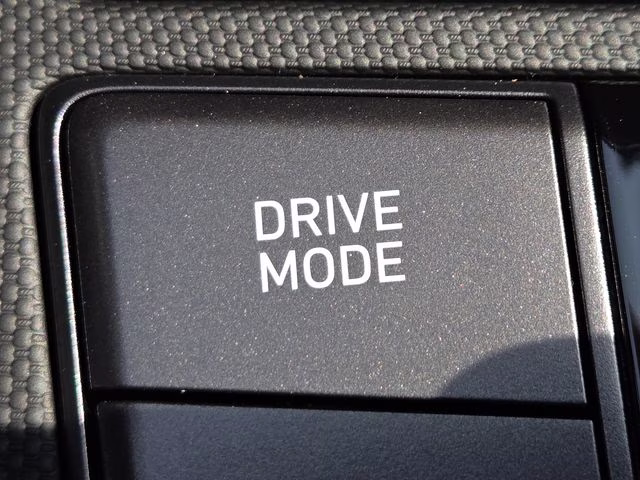 2026 Ecotronic Gray Hyundai Elantra SEL Sport FWD Sedan