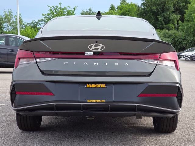 2026 Amazon Gray Hyundai Elantra SEL Sport FWD Sedan