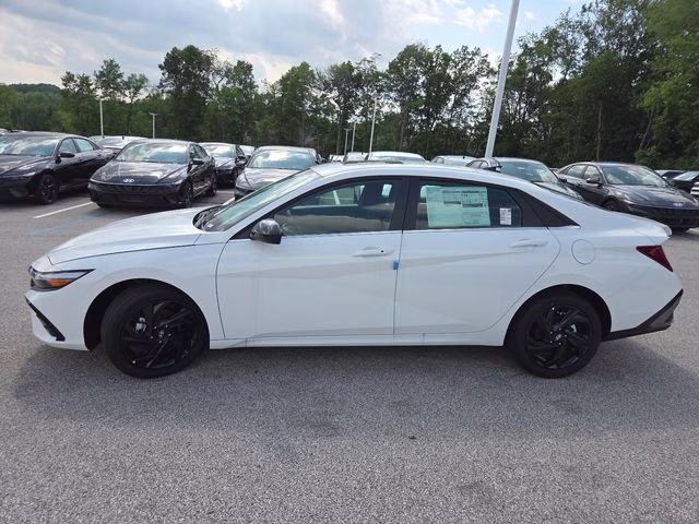 2026 Serenity White Pearl Hyundai Elantra SEL Sport FWD Sedan