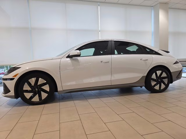 2025 Serenity White Hyundai IONIQ 6 SE AWD Sedan