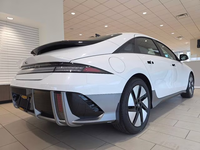 2025 Serenity White Hyundai IONIQ 6 SE AWD Sedan