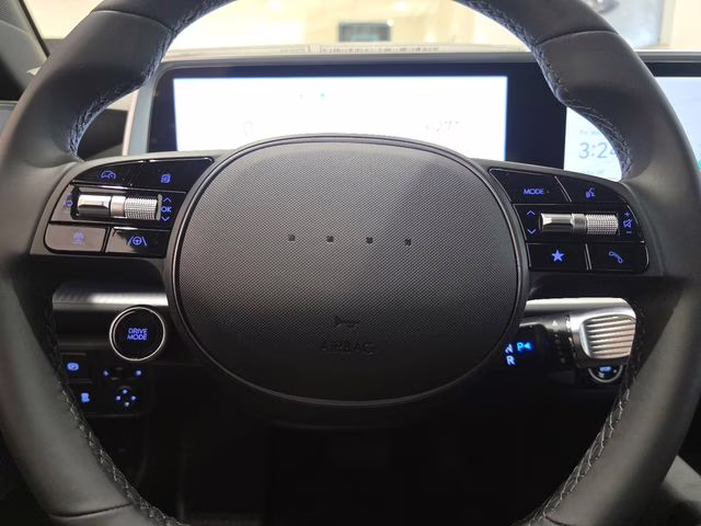 2025 Serenity White Hyundai IONIQ 6 SE AWD Sedan