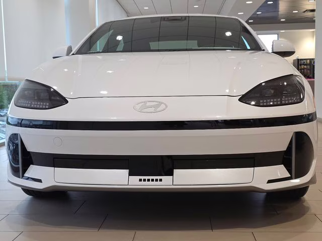 2025 Serenity White Hyundai IONIQ 6 SE AWD Sedan