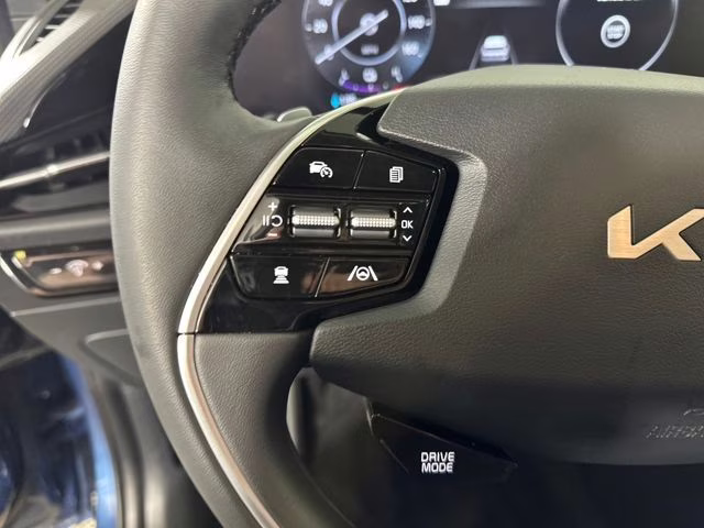 2025 Mineral Blue Kia Niro EV Wind FWD SUV