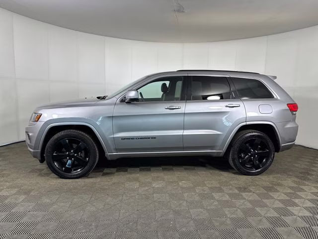 2015 Billet Silver Metallic Clearcoat Jeep Grand Cherokee Altitude 4X4 SUV
