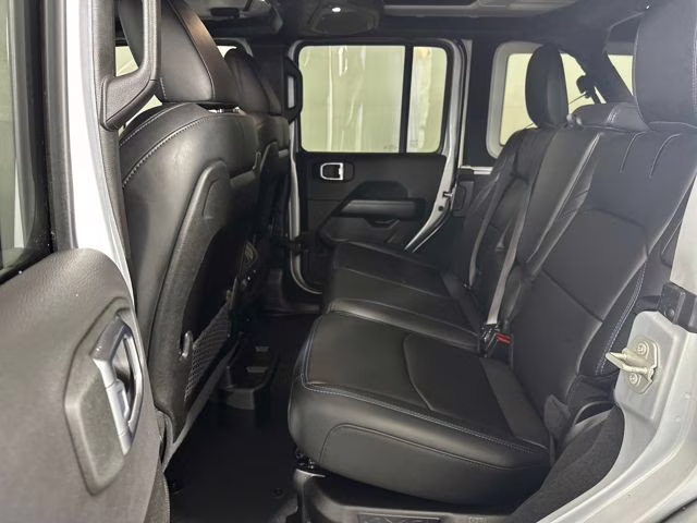 2024 Silver Zynith Clearcoat Jeep Wrangler Rubicon X 4xe 4X4 SUV