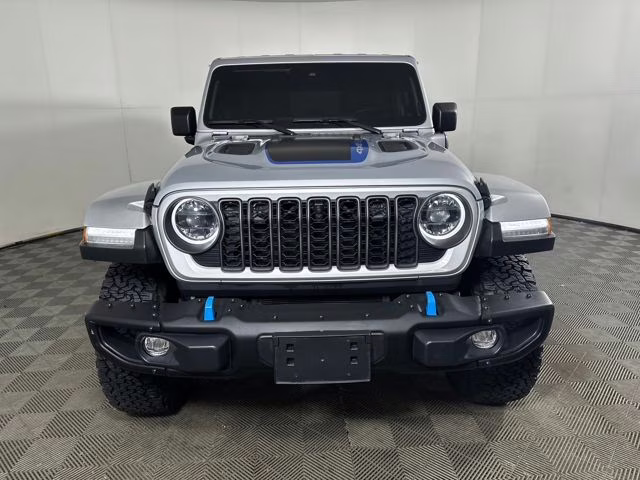 2024 Silver Zynith Clearcoat Jeep Wrangler Rubicon X 4xe 4X4 SUV