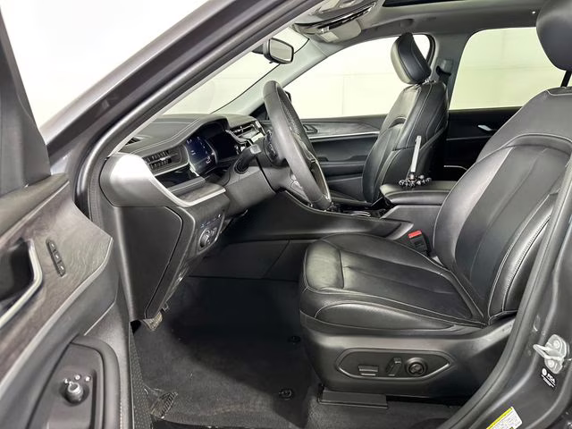 2022 Baltic Gray Metallic Clearcoat Jeep Grand Cherokee 4xe 4X4 SUV
