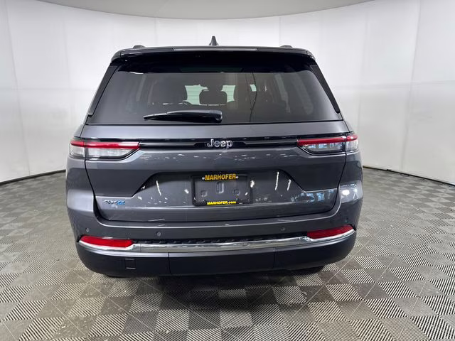 2022 Baltic Gray Metallic Clearcoat Jeep Grand Cherokee 4xe 4X4 SUV