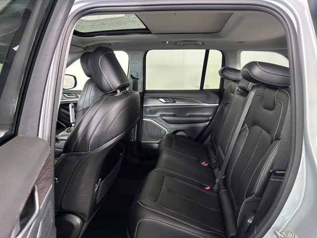 2023 Silver Zynith Jeep Grand Cherokee 4xe 4X4 SUV