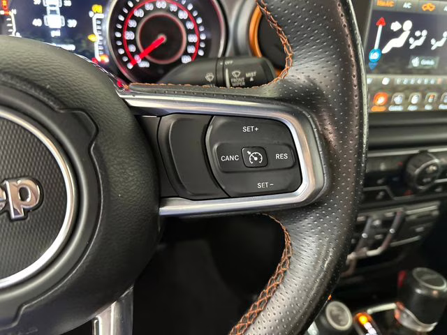 2021 Snazzberry Pearlcoat Jeep Gladiator Mojave 4X4 Truck