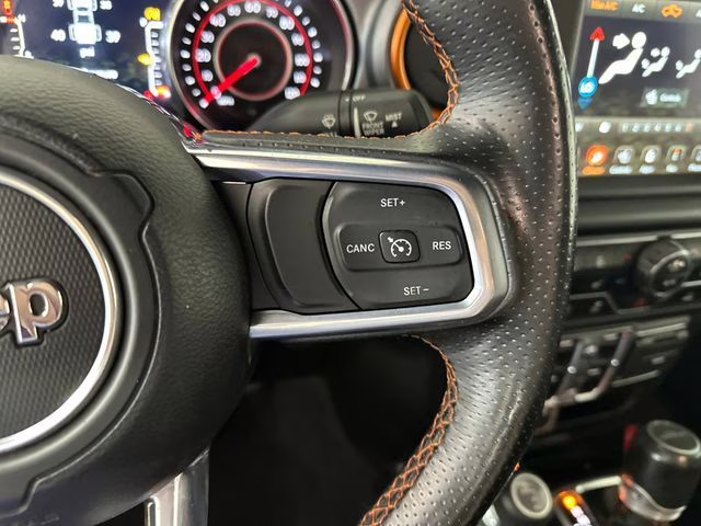 2021 Snazzberry Pearlcoat Jeep Gladiator Mojave 4X4 Truck