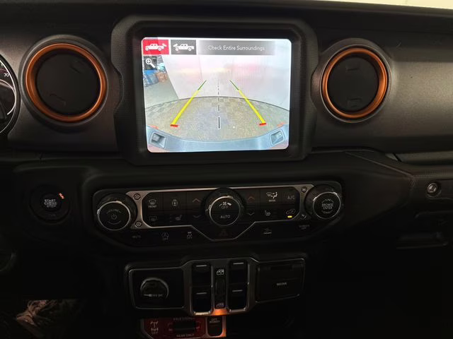 2021 Snazzberry Pearlcoat Jeep Gladiator Mojave 4X4 Truck