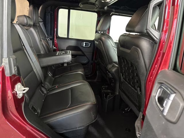 2021 Snazzberry Pearlcoat Jeep Gladiator Mojave 4X4 Truck