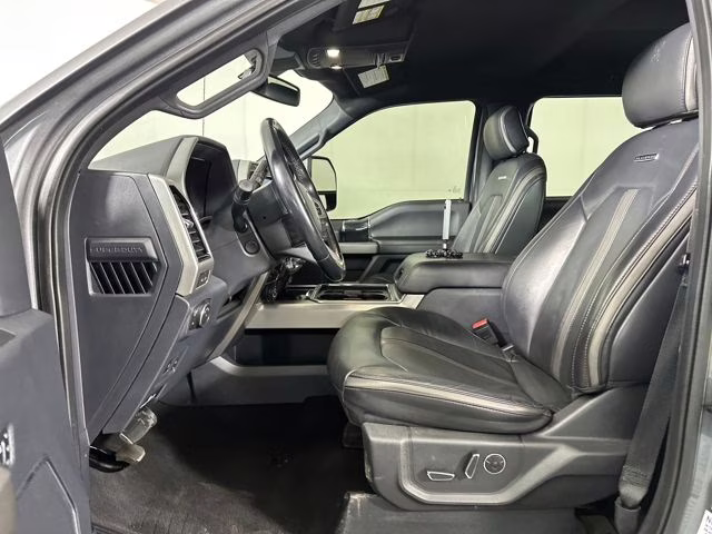 2022 Gray Metallic Ford F-350SD Platinum 4X4 Truck
