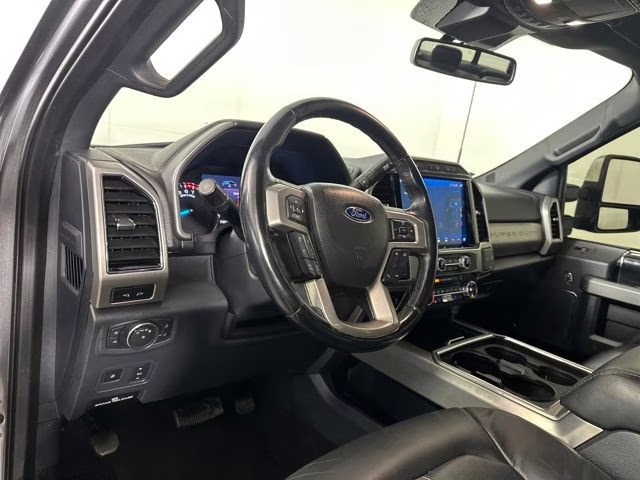 2022 Gray Metallic Ford Super Duty F-350 SRW Platinum 4X4 Truck