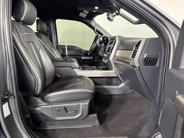 2022 Gray Metallic Ford F-350SD Platinum 4X4 Truck