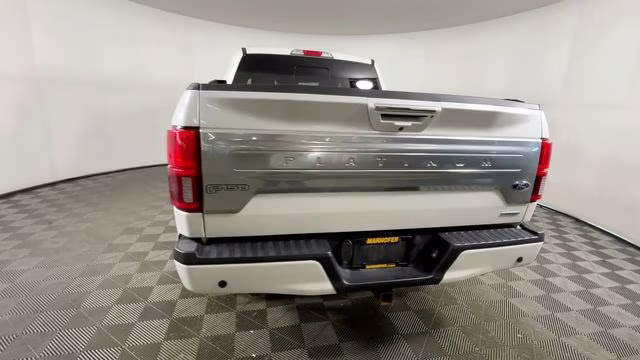 2019 White Platinum Clearcoat Metallic Ford F-150 Platinum 4X4 Truck