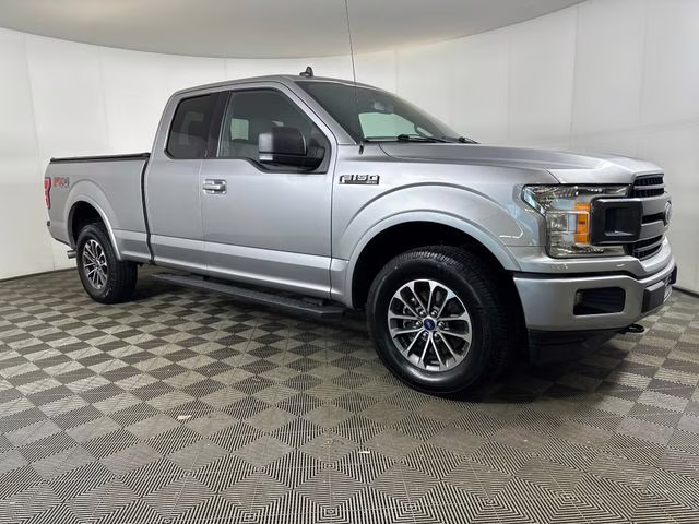 2020 Silver Metallic Ford F-150 XLT 4X4 Truck