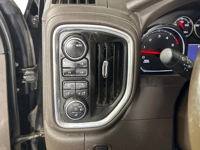 2022 Mosaic Black Metallic Chevrolet Silverado 3500HD LT 4X4 Truck