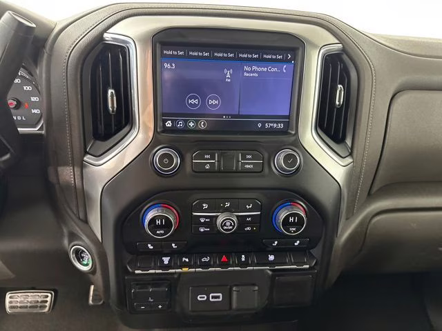 2022 Mosaic Black Metallic Chevrolet Silverado 3500HD LT 4X4 Truck