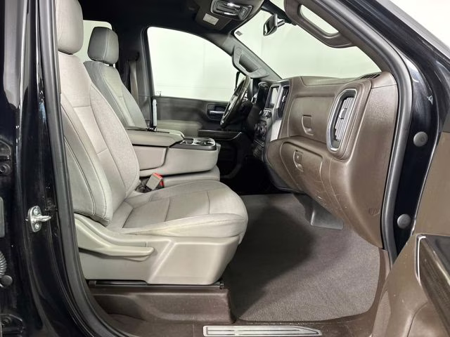 2022 Mosaic Black Metallic Chevrolet Silverado 3500HD LT 4X4 Truck