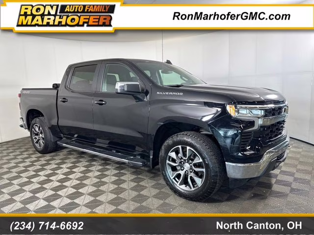 2022 Black Chevrolet Silverado 1500 LT 4X4 Truck